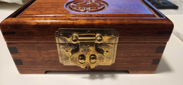 Vintage Chinese Rosewood Jewellery Box - photo 3
