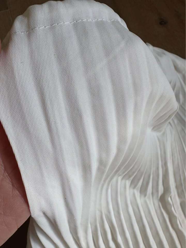 ✨ White Pleated Halter Backless Dress ✨ - photo 5