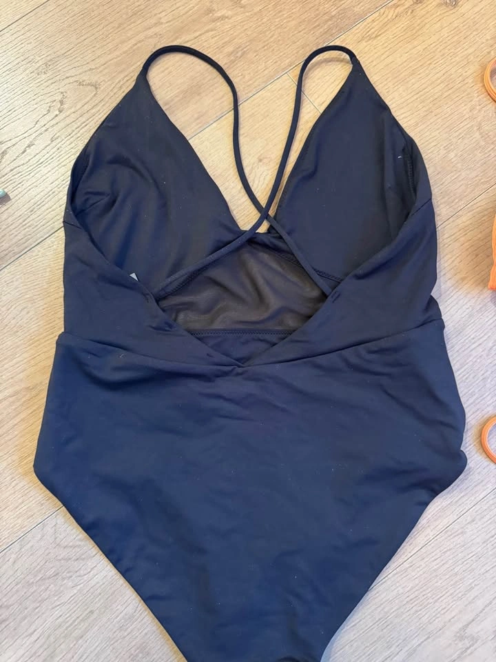 Bikini bundle sale! All for $10 - photo 4
