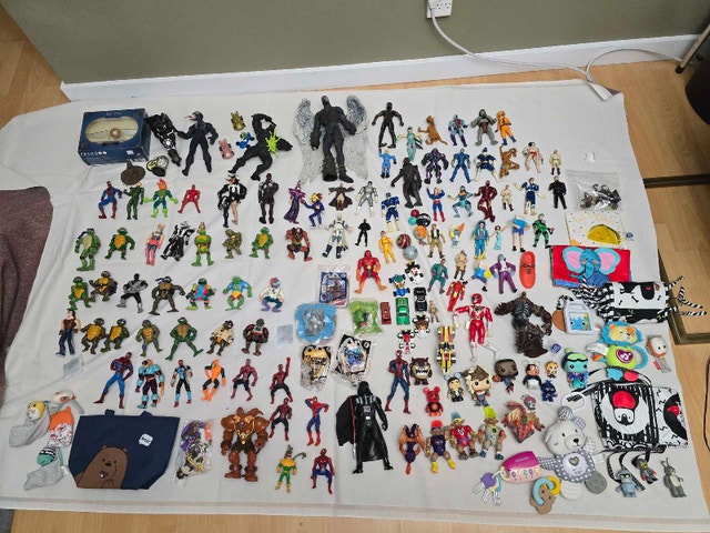 Huge Lot Action Figures & Toys - Marvel, TMNT etc. - photo 5