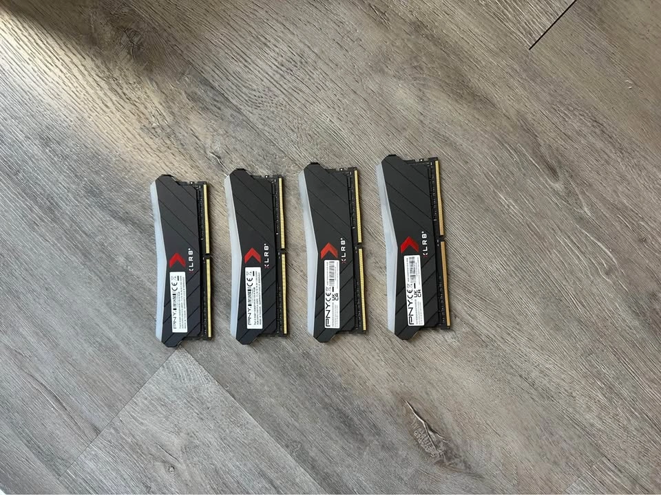PNY XLR8 Gaming RGB DDR4 RAM – 32GB 3200MHz CL16 - photo 2