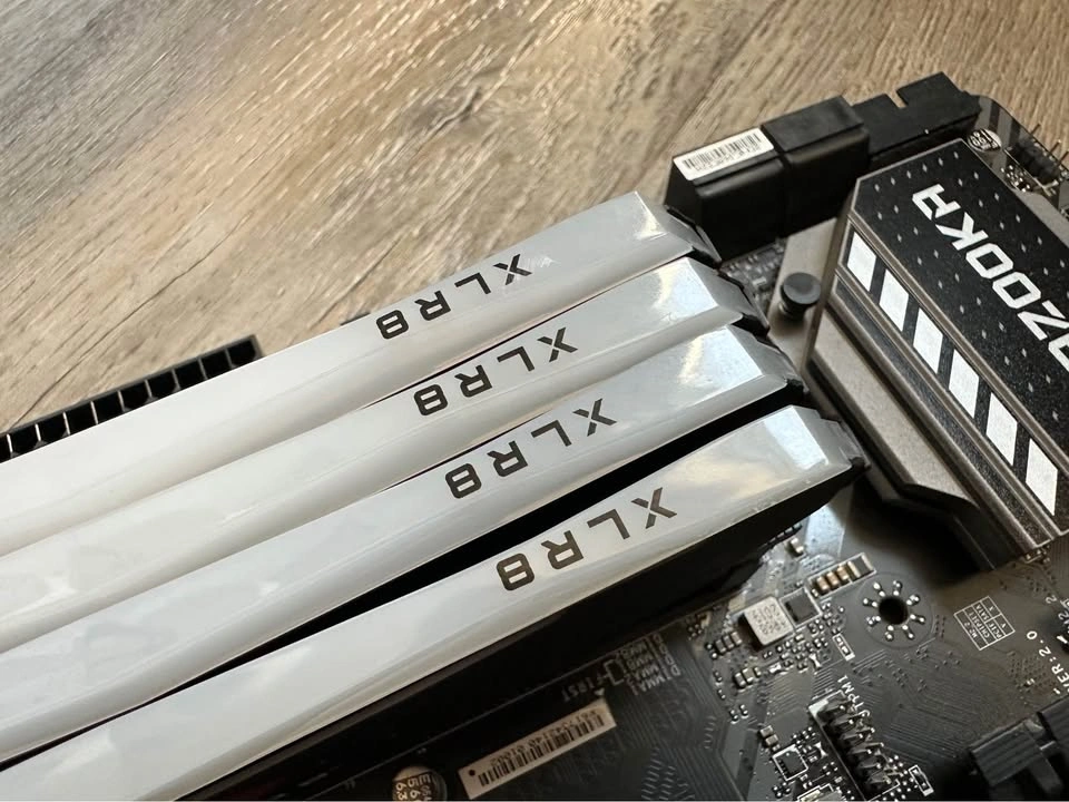 PNY XLR8 Gaming RGB DDR4 RAM – 32GB 3200MHz CL16 - photo 5