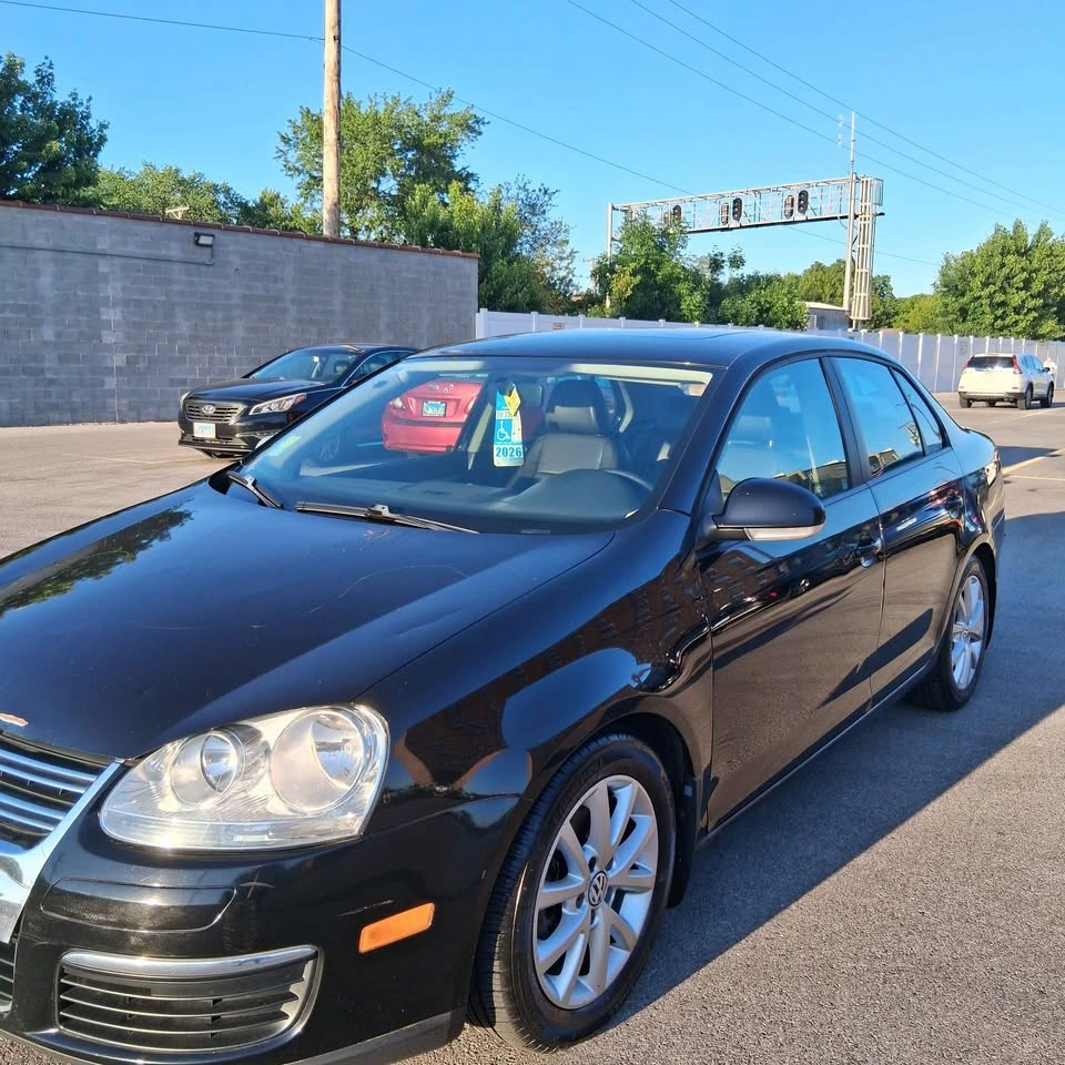 2010 Volkswagen Jetta 2.5 Sedan 4D - photo 3
