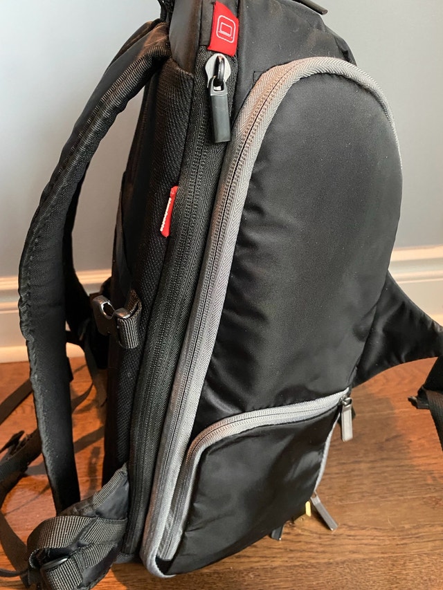 Manfrotto Camera Travel Backpack - photo 3