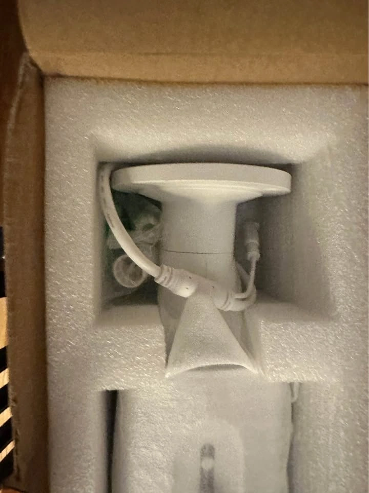 Alarm.com ADC-VC736 HD Bullet Camera (Brand New in Box) - photo 4