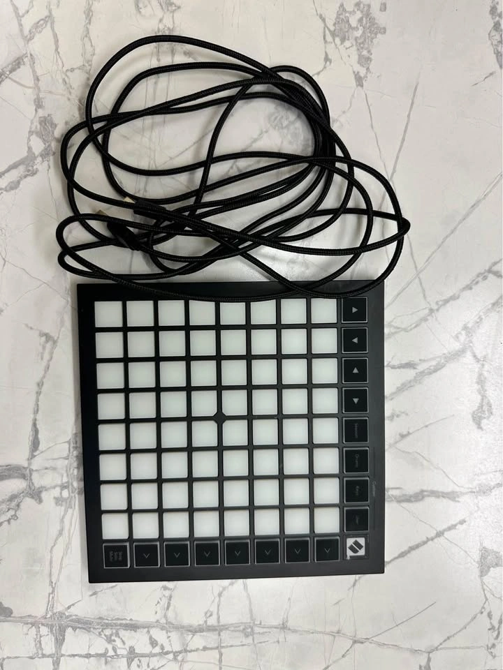 Novation Launchpad MINI mk3 - Step up your music production!