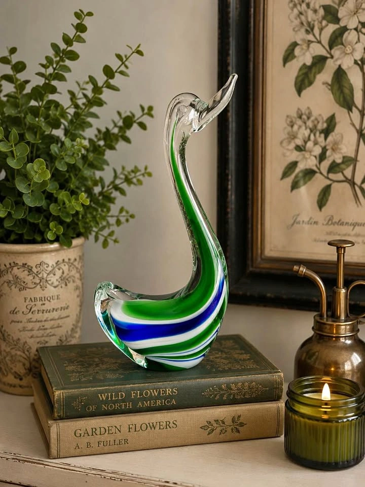 Vintage Hand Blown Art Glass Swan Figurine | Murano Style
