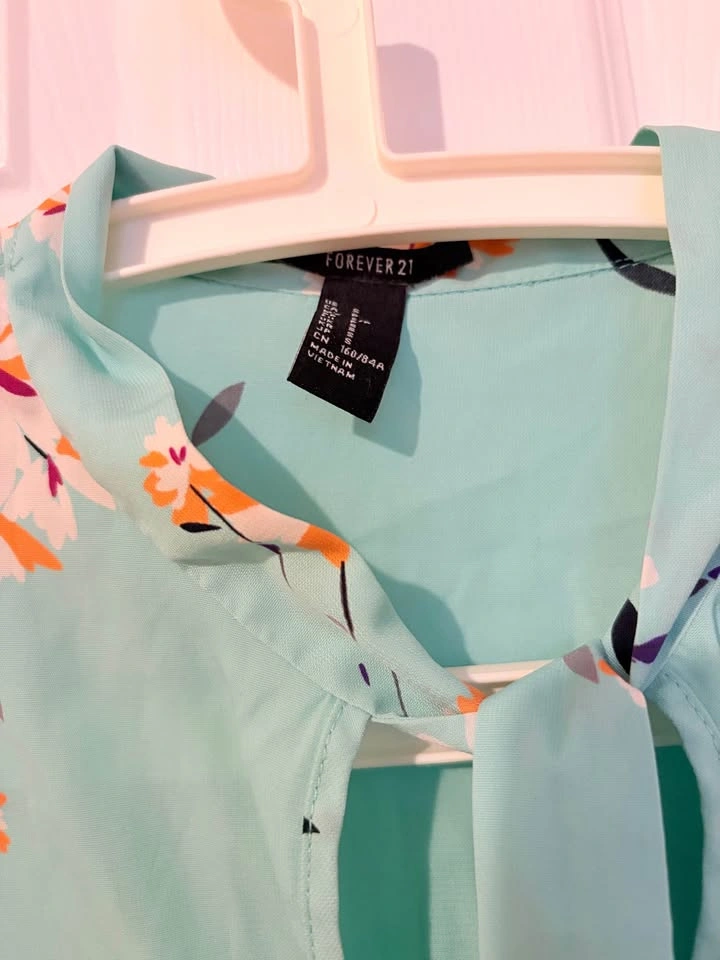 Forever 21 Top - photo 2