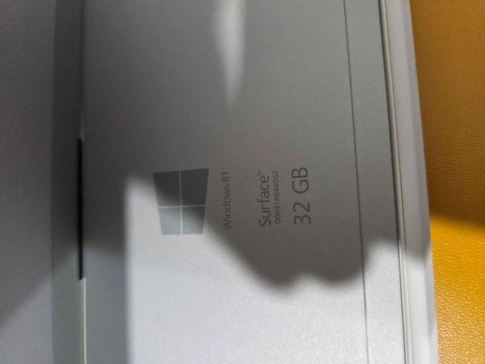Microsoft Surface RT 32GB + White Touch Cover Keyboard - photo 4