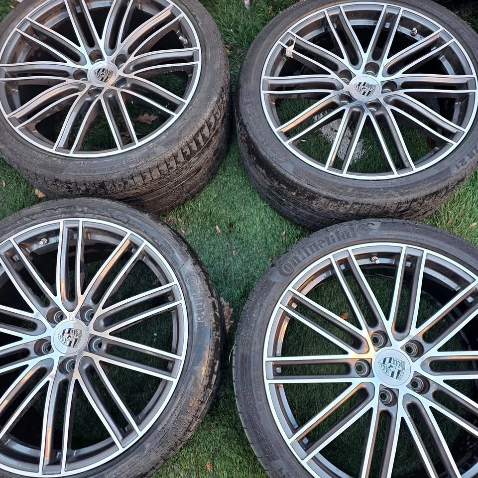 21 inch Porsche Panamera OEM Forged Rims with Summer Tires