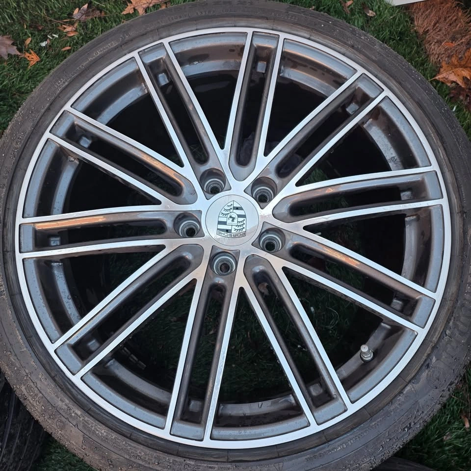 21 inch Porsche Panamera OEM Forged Rims with Summer Tires - photo 5