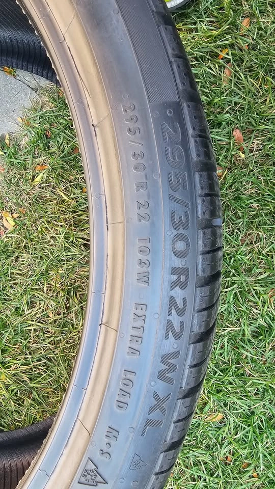 Two 22 inch Continental Winter Tires 295/30/22 95% Tread - photo 4