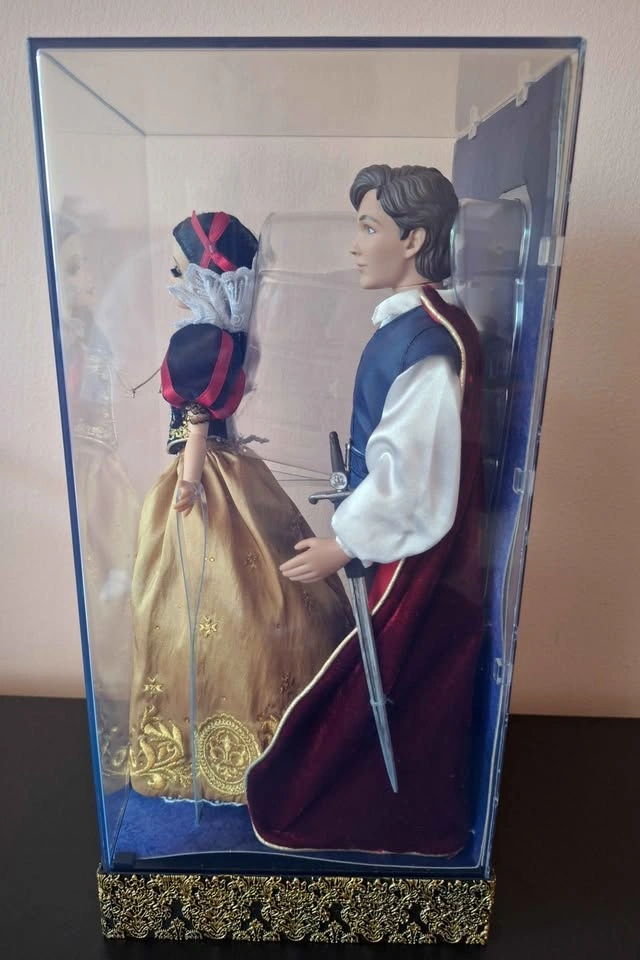 Disney Snow White and Prince Fairytale Designer Collection Doll - photo 5