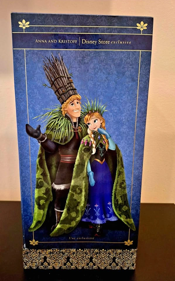 DISNEY FAIRYTALE DESIGNER COLLECTION ANNA KRISTOFF FROZEN DOLLS
