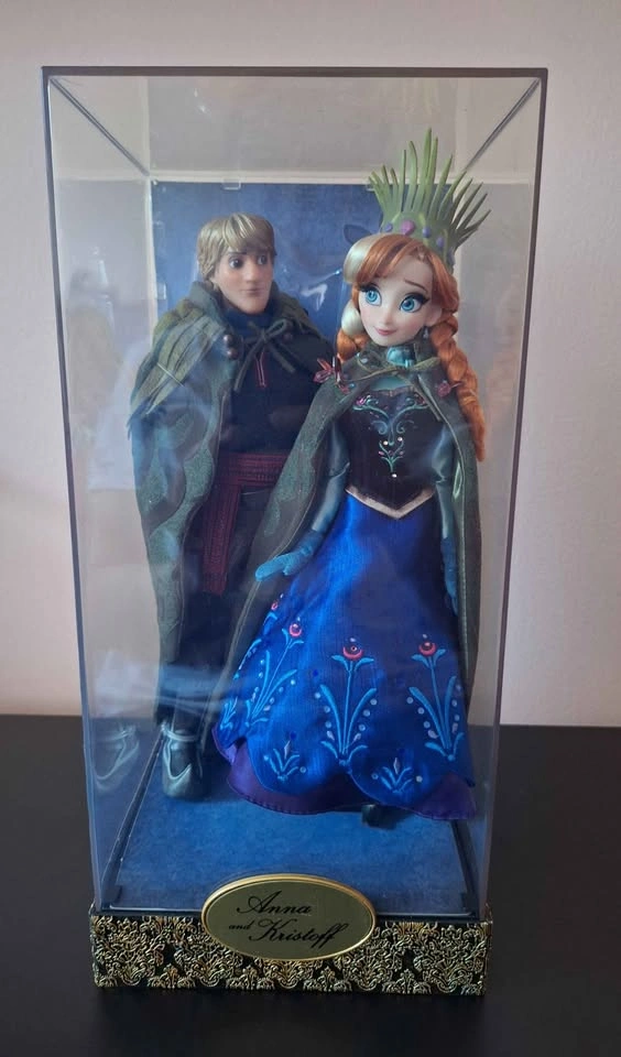 DISNEY FAIRYTALE DESIGNER COLLECTION ANNA KRISTOFF FROZEN DOLLS - photo 2