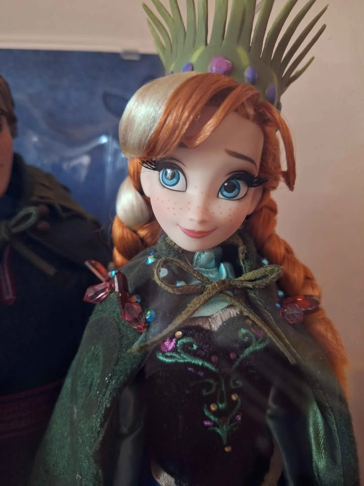 DISNEY FAIRYTALE DESIGNER COLLECTION ANNA KRISTOFF FROZEN DOLLS - photo 5