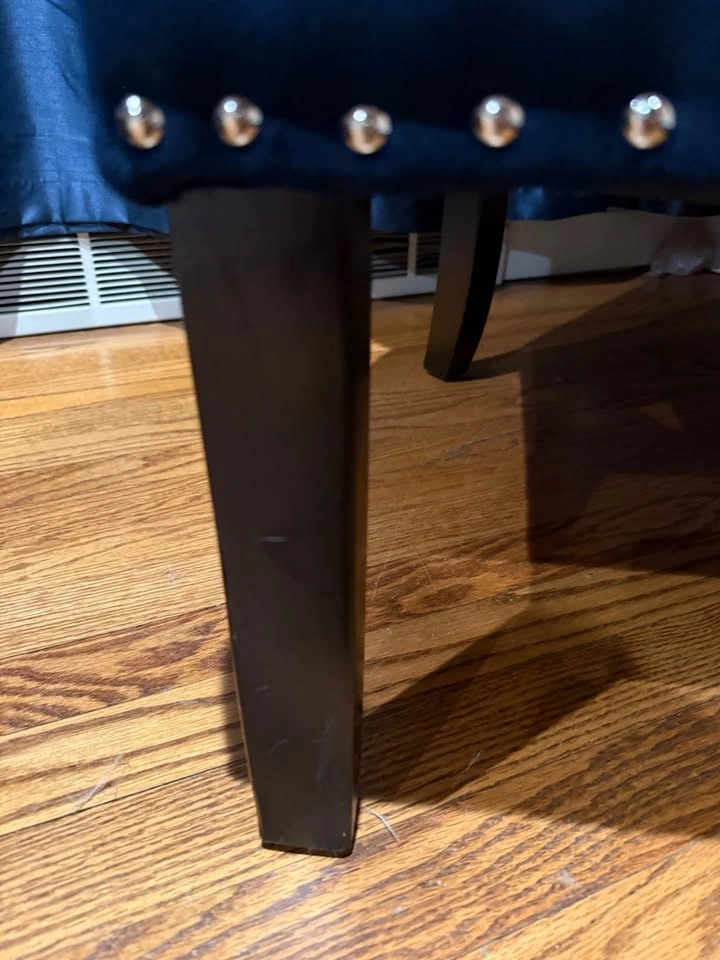 Accent chair - photo 2