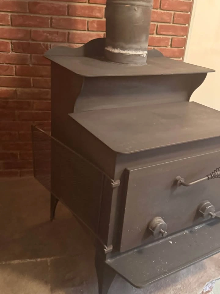 vintage wood stove - Great Condition - photo 2