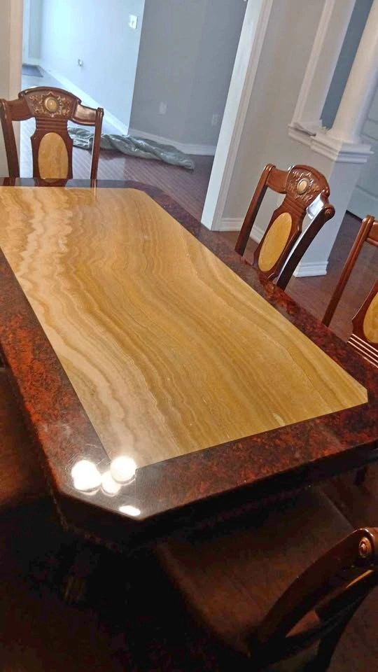 Dinning table and 6 chairs