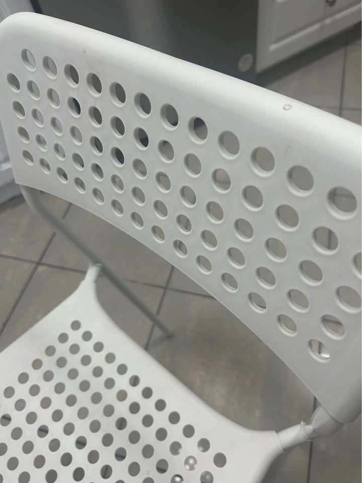 Set of 4 White Plastic and Metal Chairs - photo 4