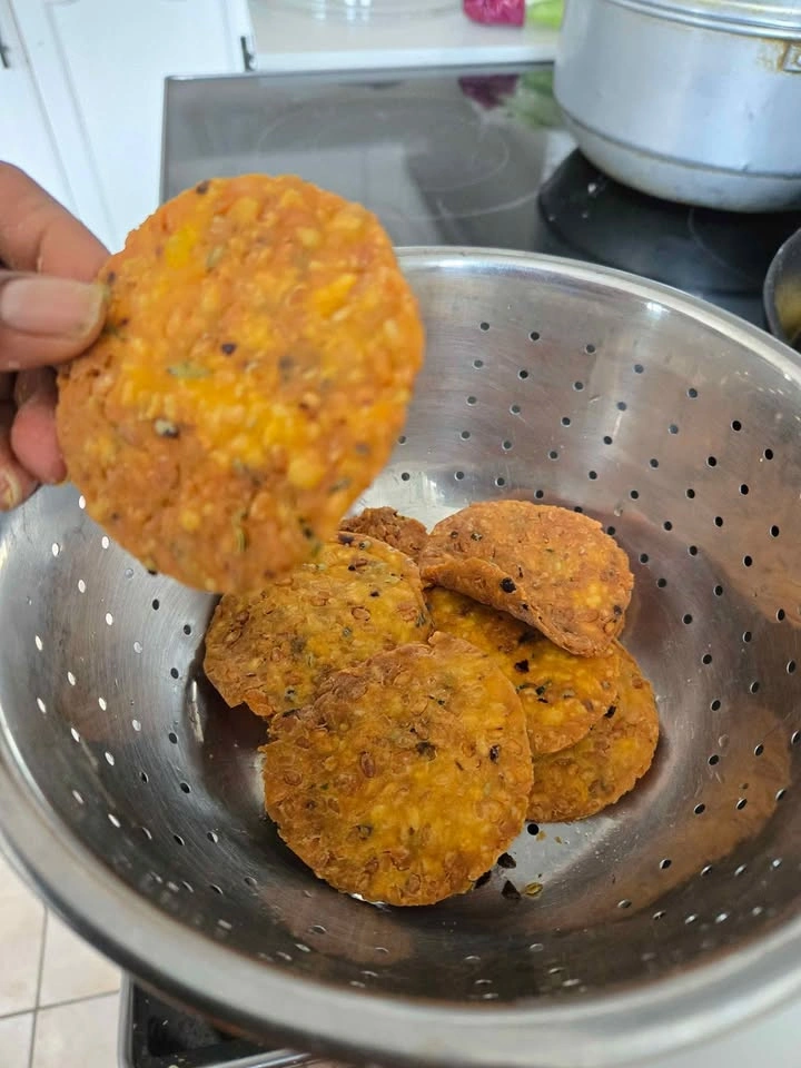 Flat crispy vada - photo 2