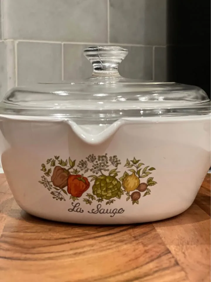 Corning Ware Spice of Life 2.5 Cup Saucepan with Lid image indicator(2)