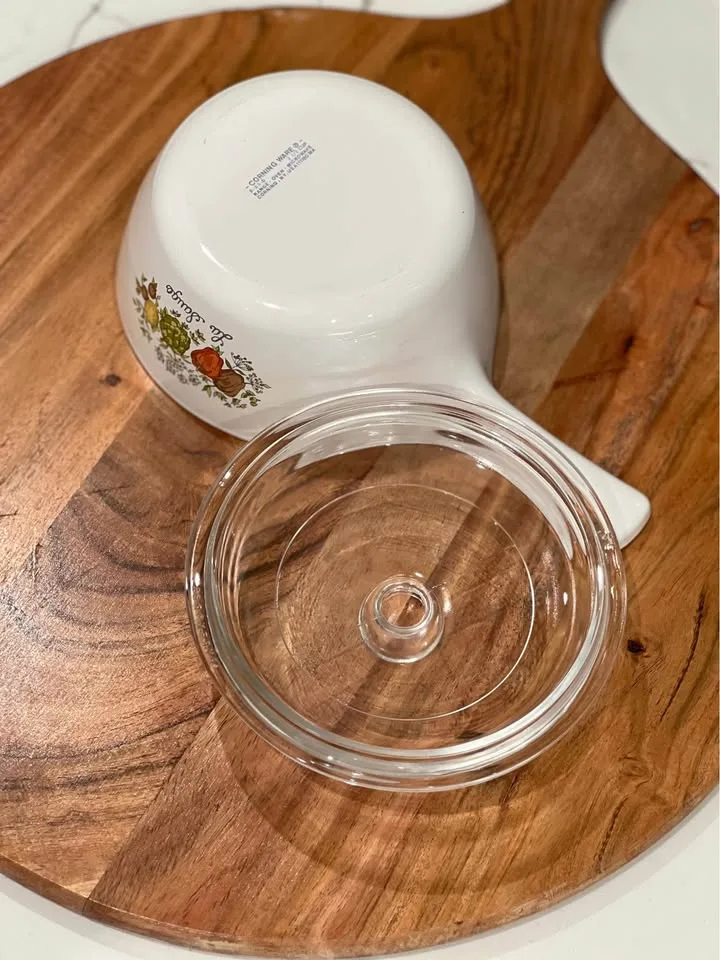 Corning Ware Spice of Life 2.5 Cup Saucepan with Lid image indicator(5)