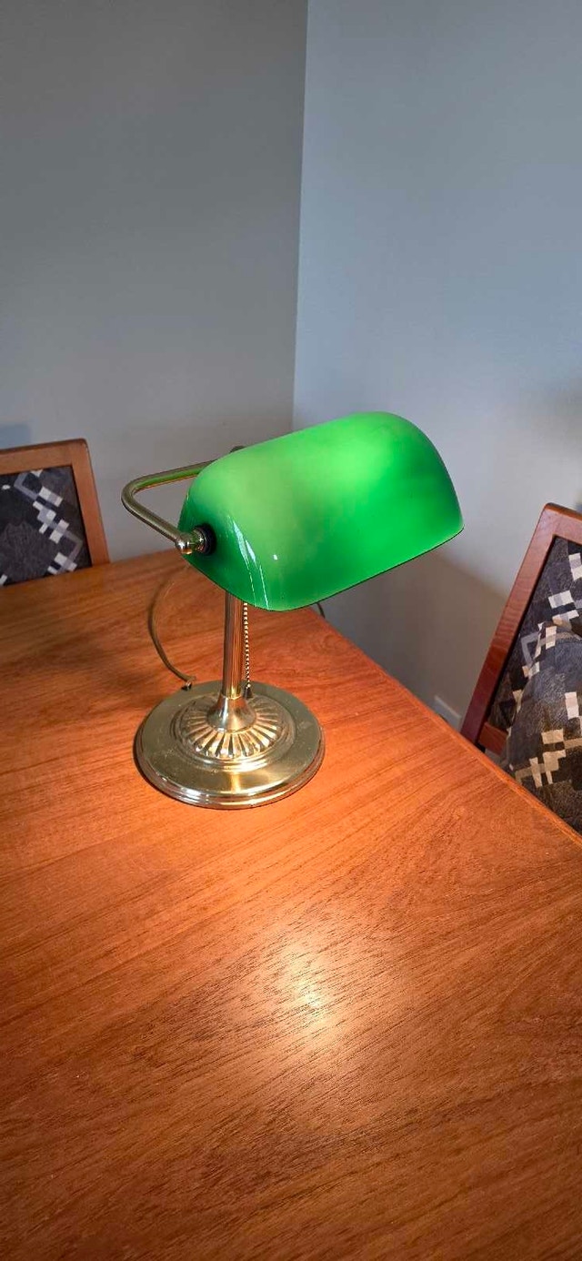 Antique Banker's Lamp – Antique Green Glass Shade & Brass Base