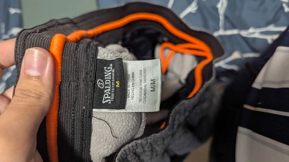 Spalding athletic pants in a size Medium - photo 2