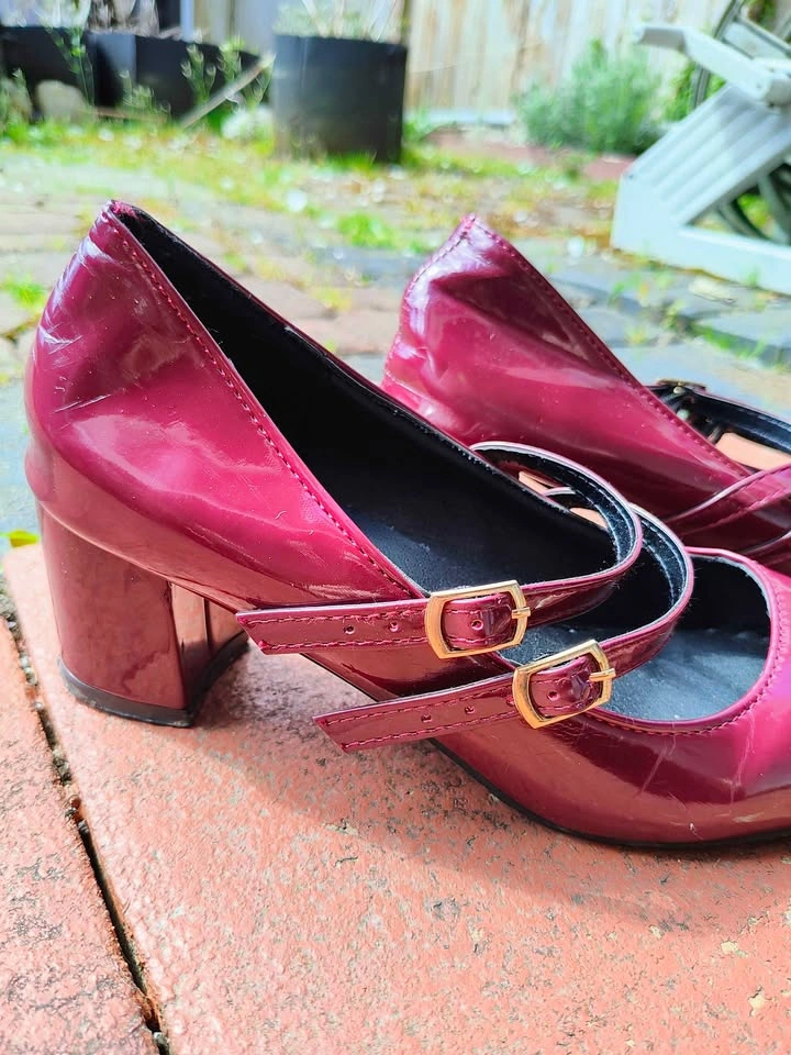 Red Mary Jane style heels - photo 2