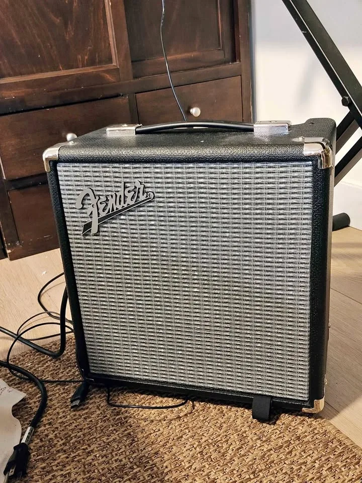 Fender Rumble 15 amp