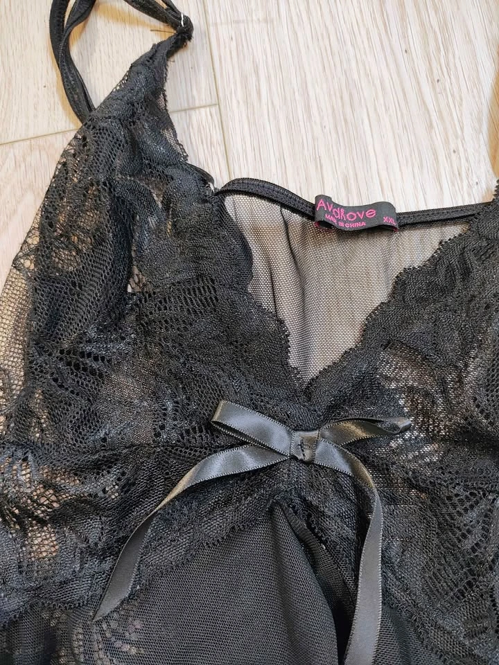 Black lace top - photo 3