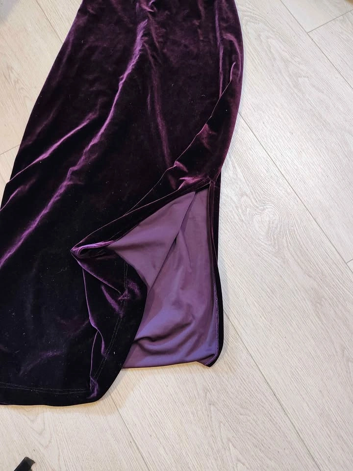 Deep purple velvet halter dress - photo 3