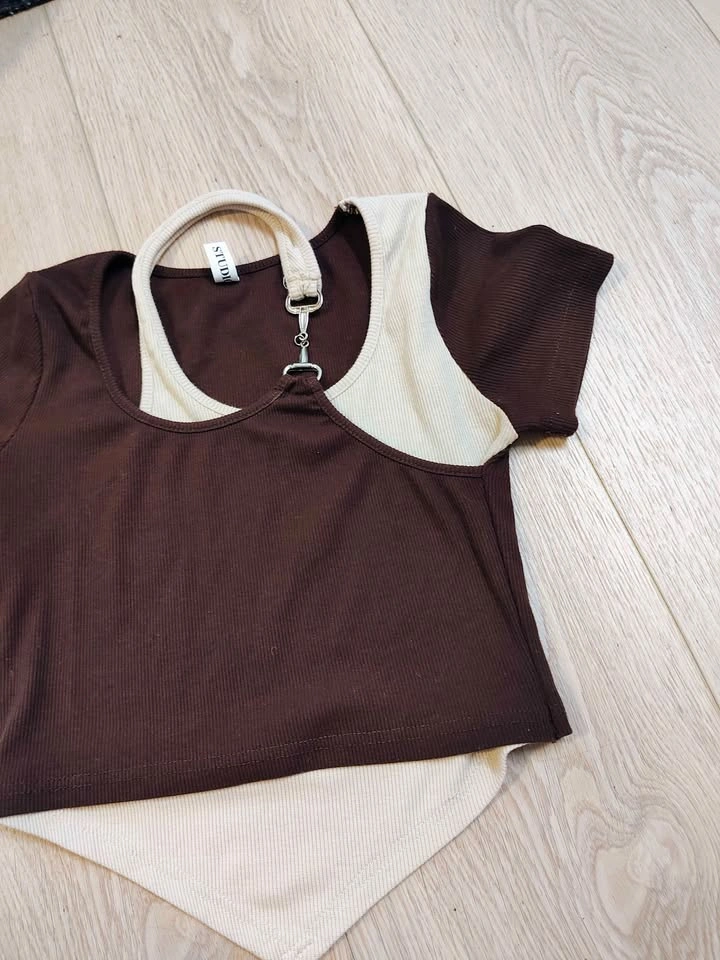 Brown and cream layered short sleeve top - photo 3
