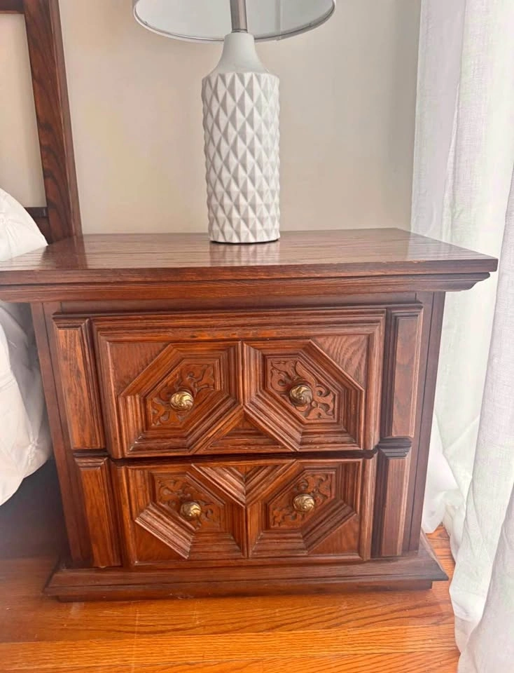 Bed side night stands/ night tables