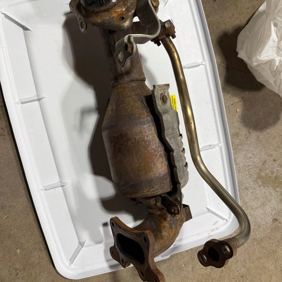 2013 to 2015 Honda civic Catalytic Converter - photo 2