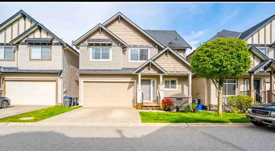 2 Beds 1 Bath - House