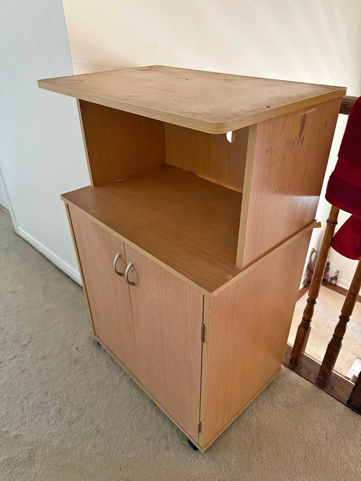 Side table / cupboard