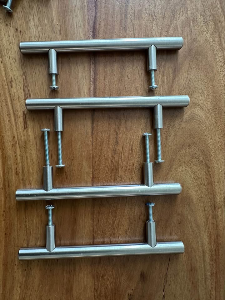 Stainless Steel T-Bar Cabinet Pulls — Brushed Nickel (lot of 19) - photo 3