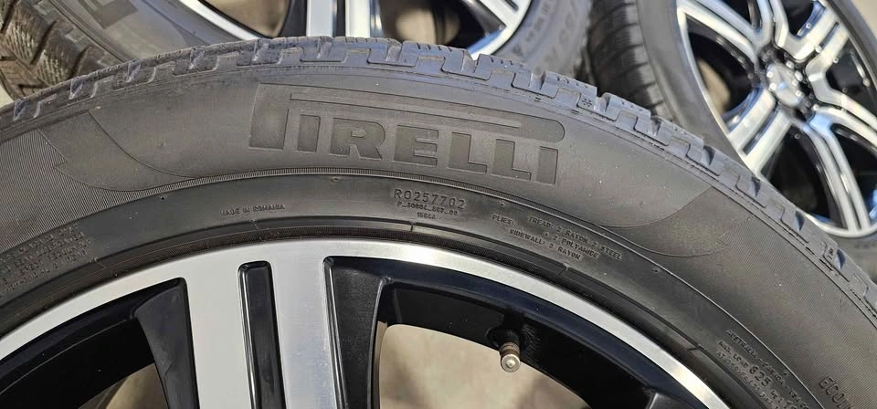 Mercedes Benz GLC oem Rims with winter tires 235/55R19 - photo 2
