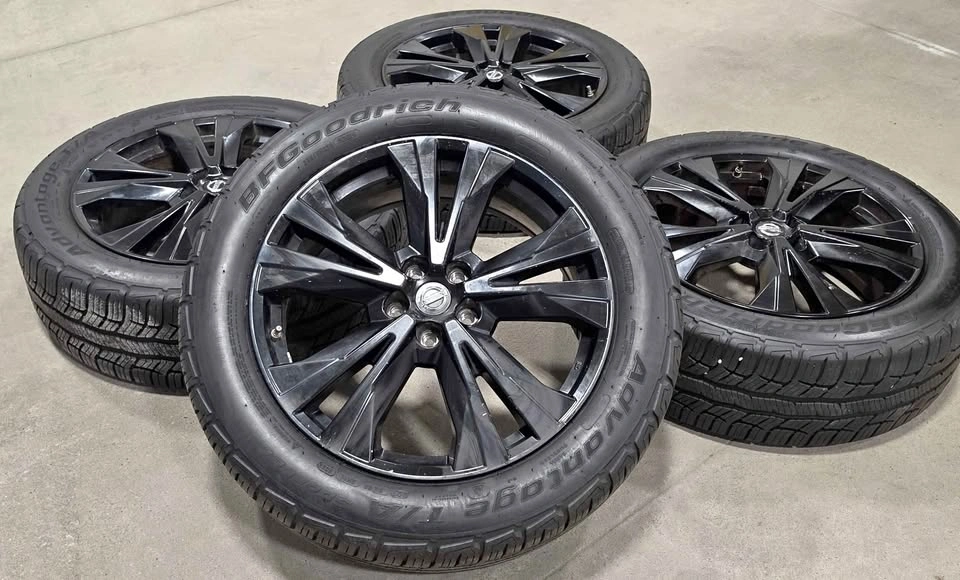 Nissan pathfinder oem rims with all seasons tires 235/55R20