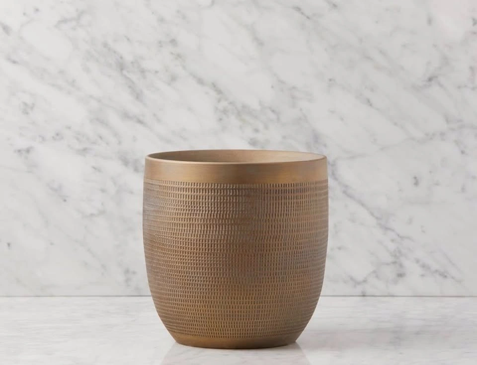 Elegant Ceramic Gold Planter with Stand – Like New - photo 5
