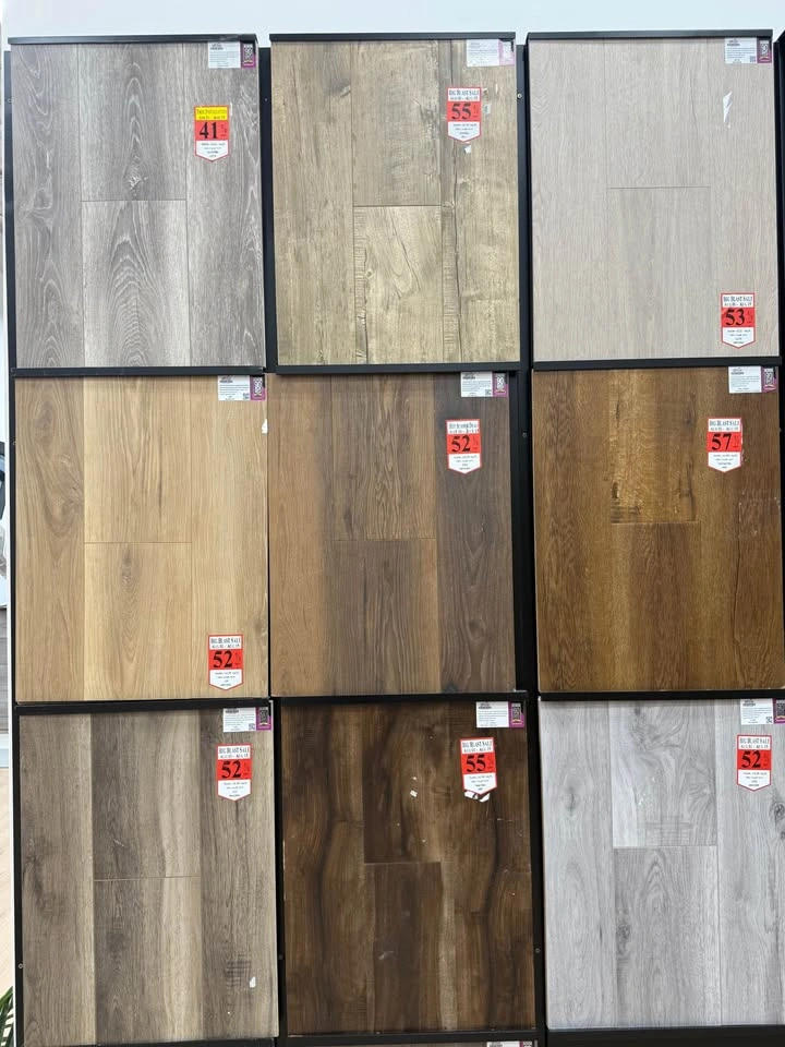 Premium Laminate Flooring + Professional Installation - photo 3