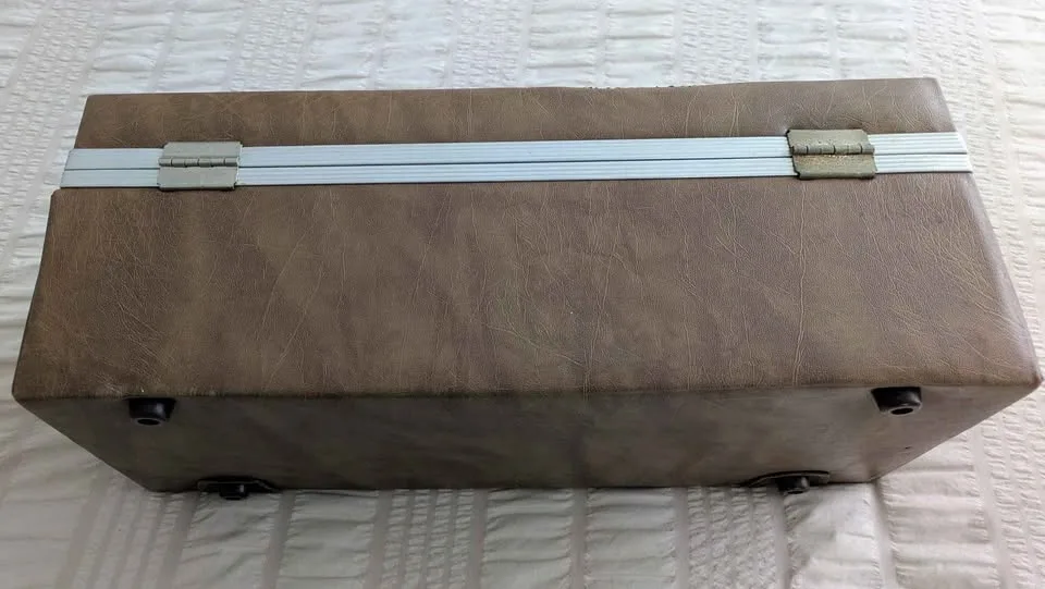 8-Track Tape Lot and carrying case - photo 4