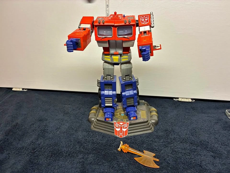 Transformers Optimus Prime 20th Anniversary Figure
