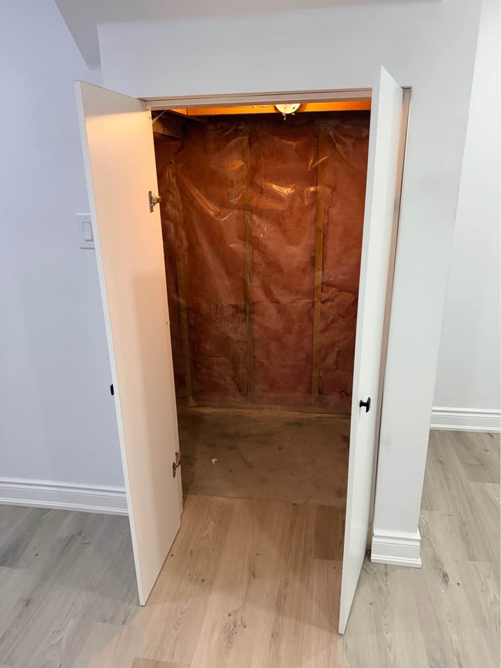 1 Bed 1 Bath - Townhouse - photo 4