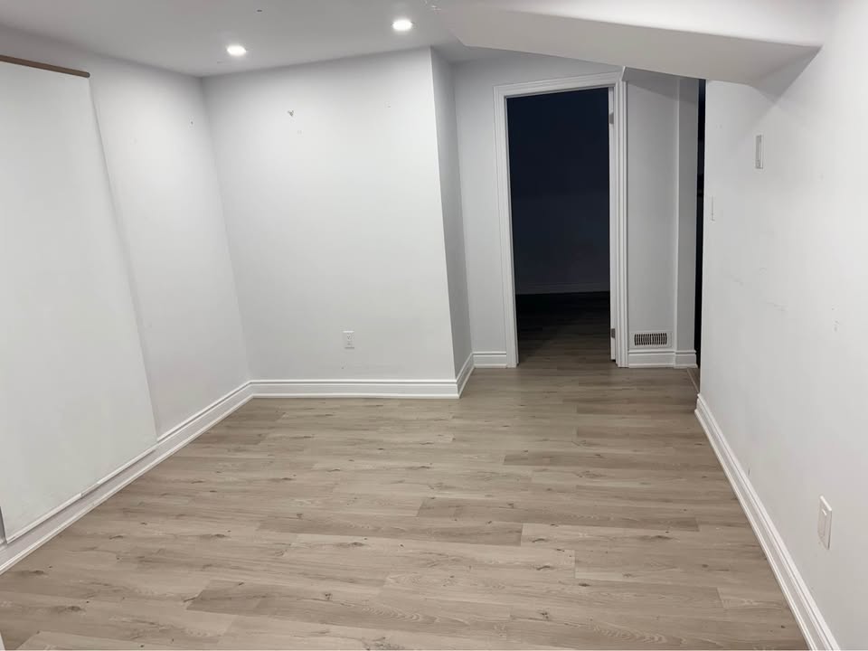 1 Bed 1 Bath - Townhouse - photo 5