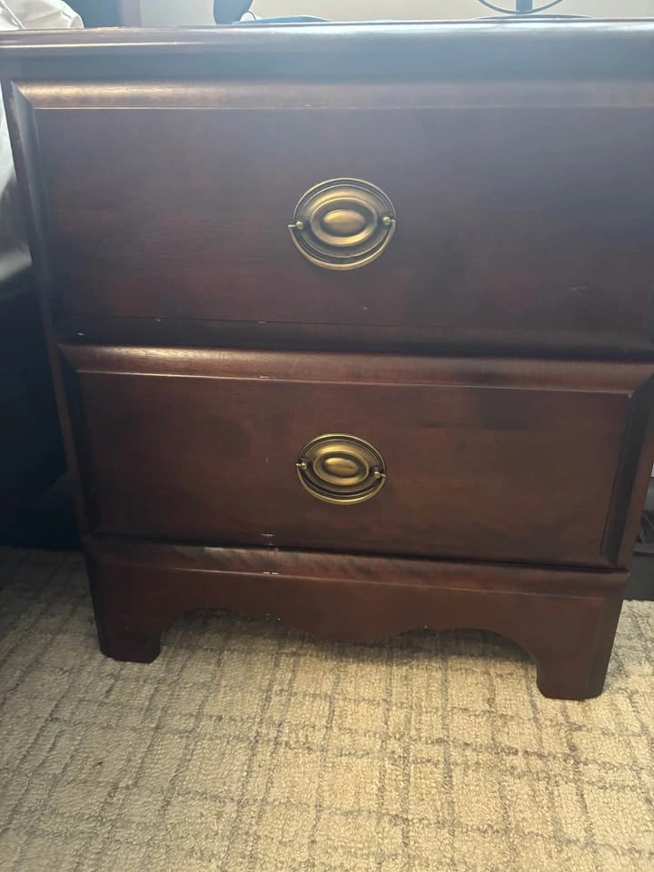 Bombay Company Wood Dresser with Matching 2 Nightstands - photo 2