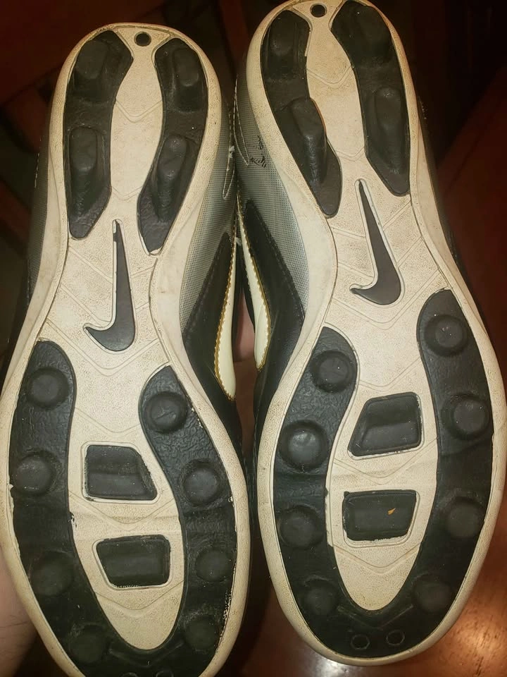 Nike T90 Shoot III TF Soccer Cleats Youth Size 4Y - photo 2
