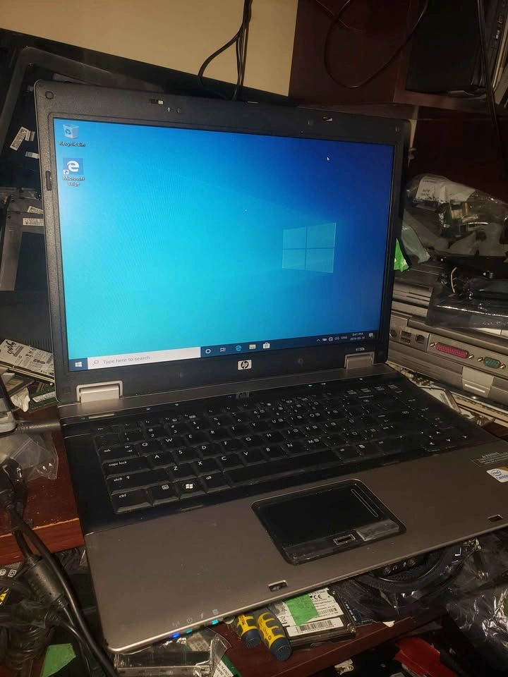 HP ELITEBOOK 6730b Laptop - photo 2